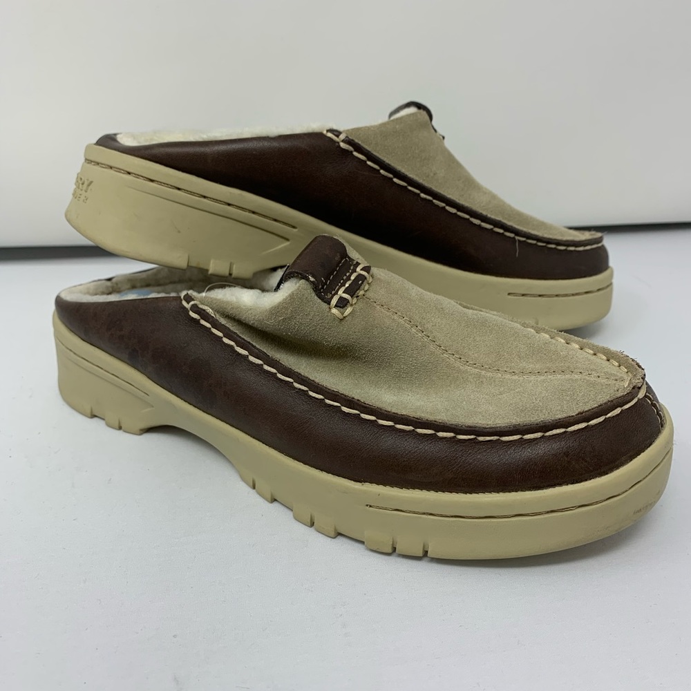 Sperry Slides - Picture 4 of 5